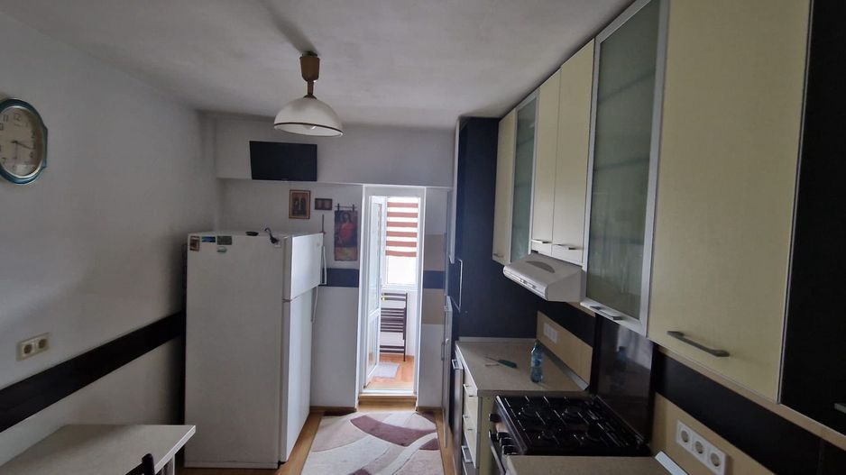Apartament 3 camere central Falticeni-decomandat - Poză 7
