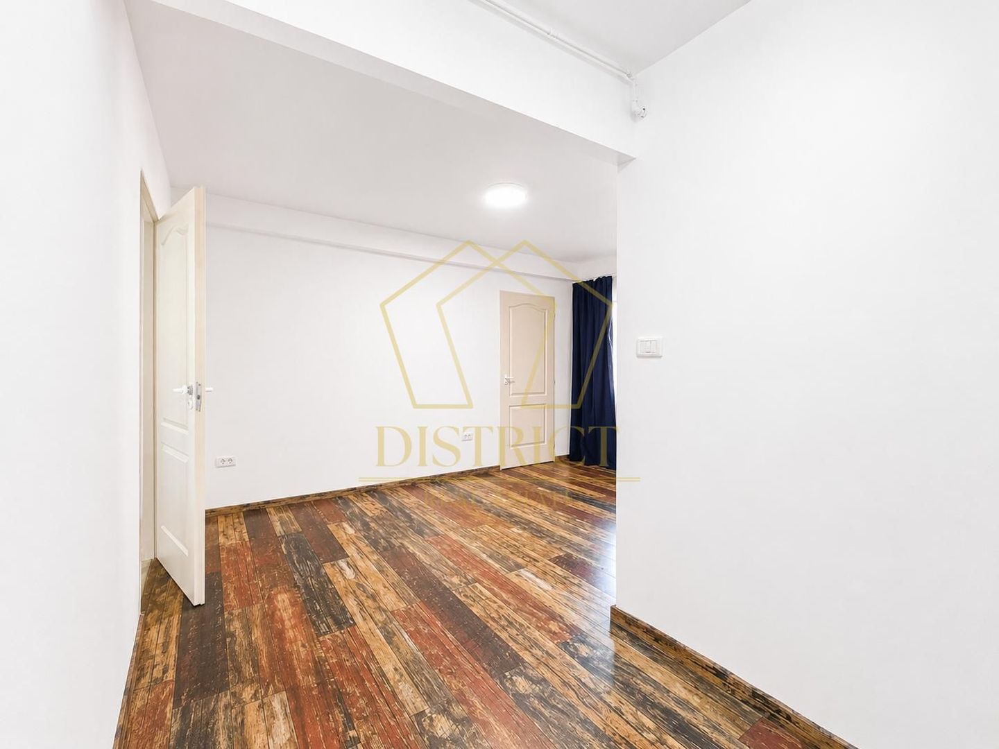 Spatiu de birouri cu 3 camere | Fratelia - Poză 7