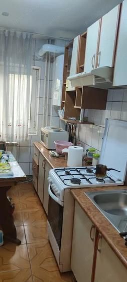 De vanzare Apartament 2 camere Sebastian sector 5 - Poză 5