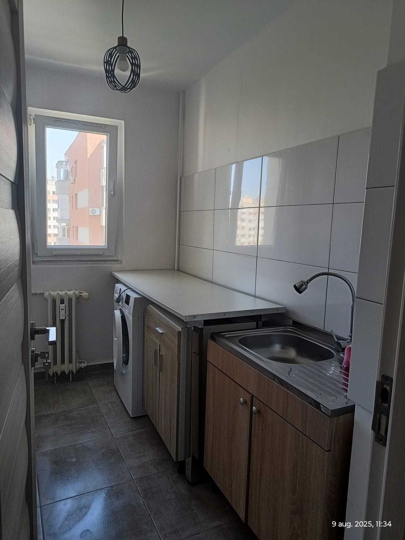 Garsoniera renovata, pet friendly, aproape de metrou - Poză 2