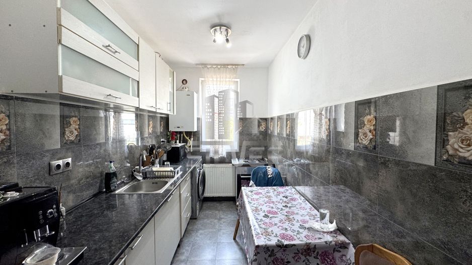 Apartament cu 2 camere dec./44m/parcare/zona ultracentrala. - Poză 8