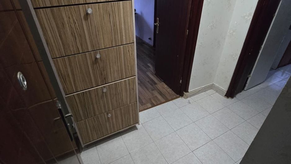 vand apartament 3 camere zona ultracentrala,vedere la Dunare ,etaj 2, - Poză 13