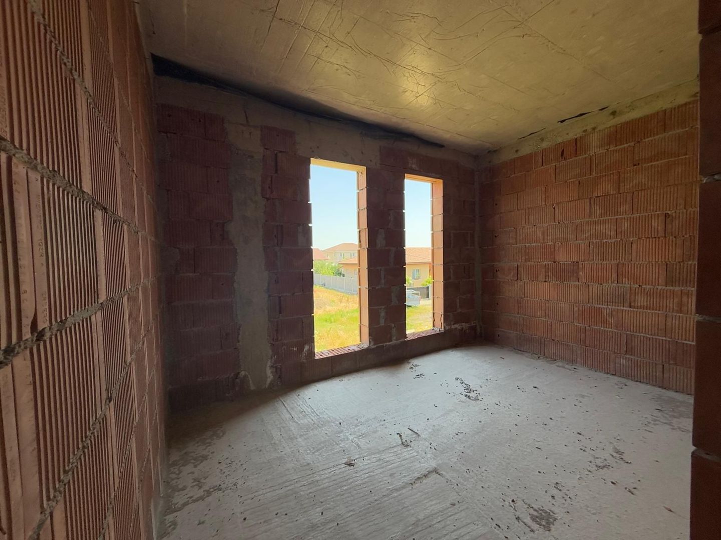 Duplex la rosu zona linistita - Dumbravita - Poză 9