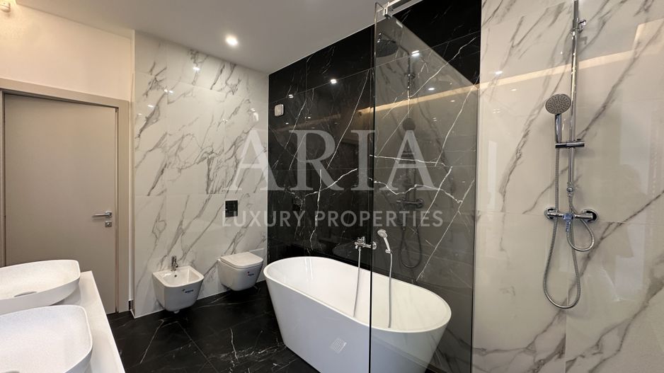 Vila de LUX cu 7 camere IANCU NICOLAE - Poză 29