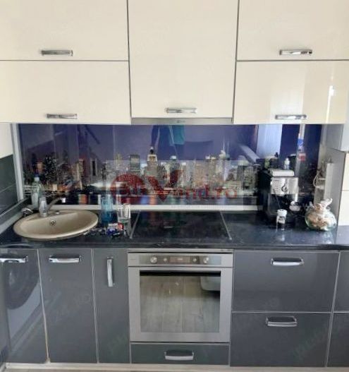 De inchiriat apartament cu 2 camere, Micro 13, et. 5, 300 euro - Poză 1
