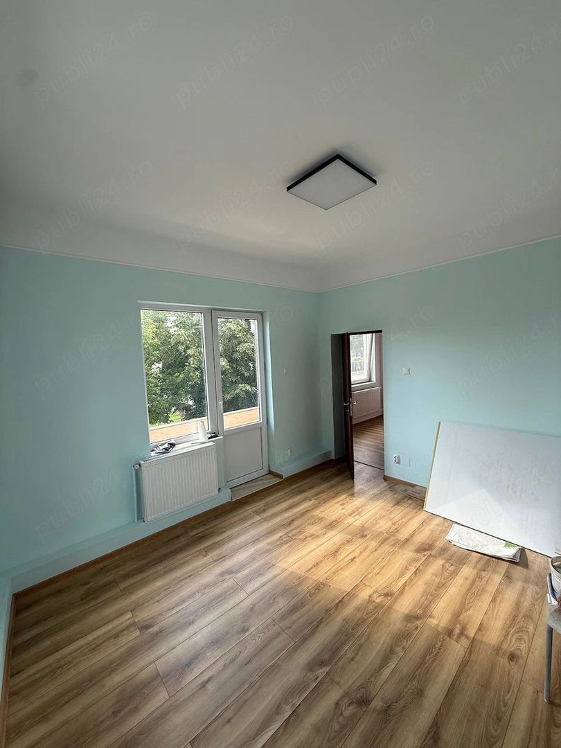 🏢 De Inchiriat: Ap. 3 Camere, Ideal și pentru Birou, Metrou EROII REVOLUTIEI - Poză 4
