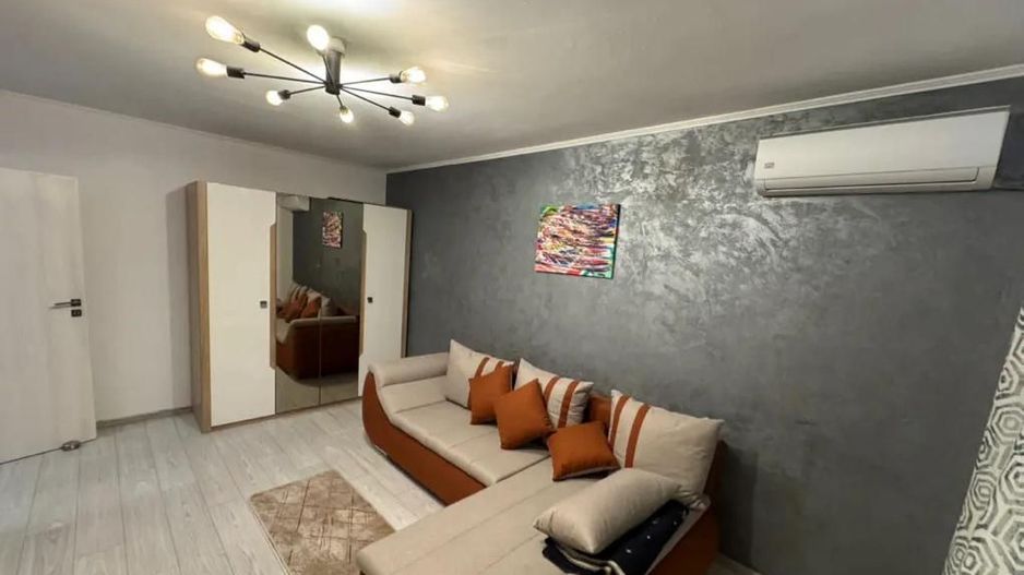 AP. 3 CAMERE - PIATA SUDULUI, CENTRALA, PARCARE, METROU 13 MINUTE - Poză 1