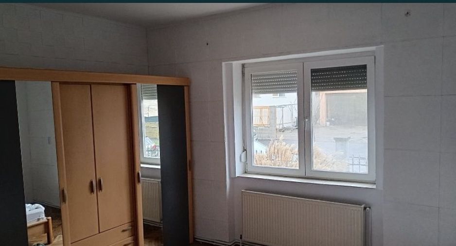 BRASADAS vinde casa cu 3 camere teren 360mp in zona Burdea. - Poză 1