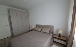 Apartament lux prima inchiriere 3 camere 76mp utili si boxa Selimbar - Poză 4