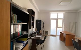 Spatiu birou - Poză 15