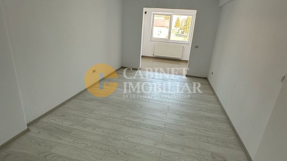 2 CAMERE DECOMANDAT -  BLOC NOU - LOC DE PARCARE - VALEA LUPULUI - Poză 3
