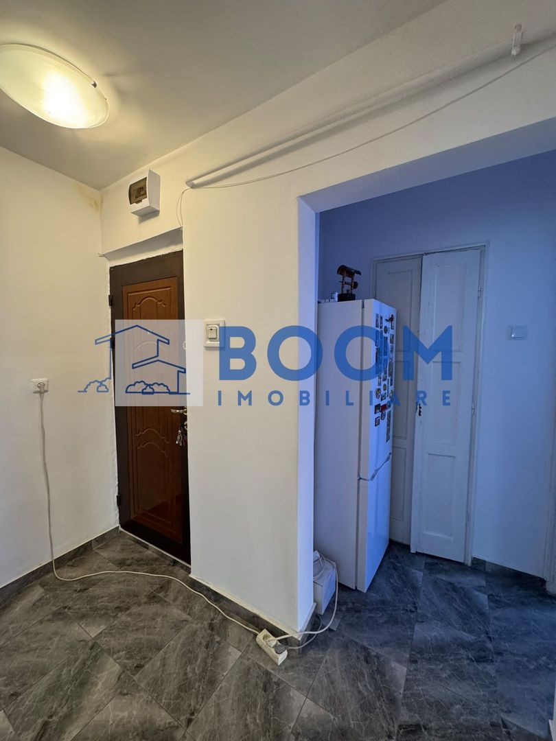 Apartament 3 camere Tic Tac | Decomandat | - Poză 1
