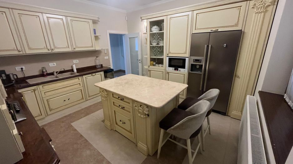 Vilă de Lux de Închiriat în Pipera – Liniște, Spațiu și Eleganță - Poză 17