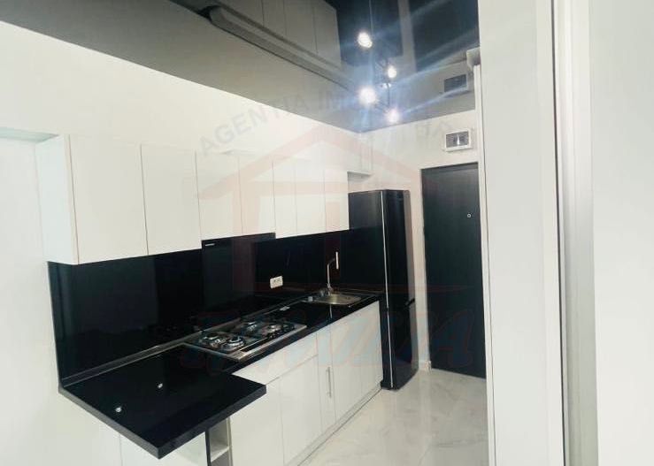 SE INCHIRIAZA APARTAMENT, 300 EURO, PIATA ENERGIEI - Poză 4