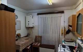 Ideal pentru familie – 4 camere decomandat, zona Minerva. - Poză 7