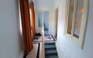 CENTRU SALA SPORTURILOR(COD03)- Casa interbelica si curte generoasa ! - Poză 6