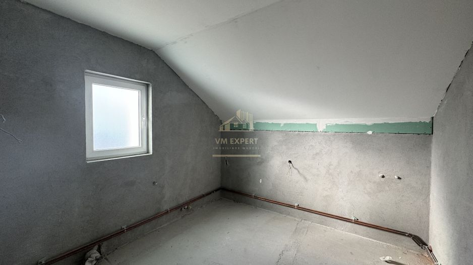 VILA 5 CAMERE,TEREN 560 MP, CAMPULUNG, ARGES - Poză 24