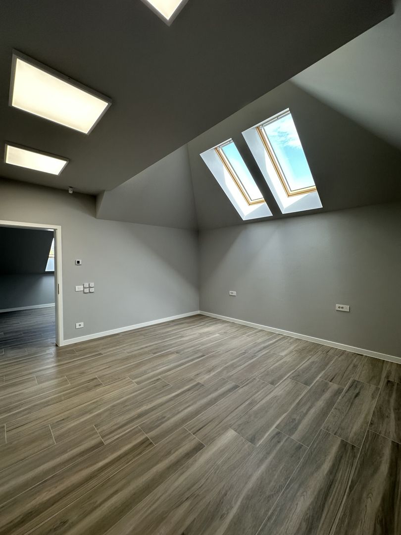 Spatiu de birouri - Poză 25