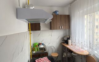Garsonieră zona lenin etaj 2 de închiriat - Poză 4