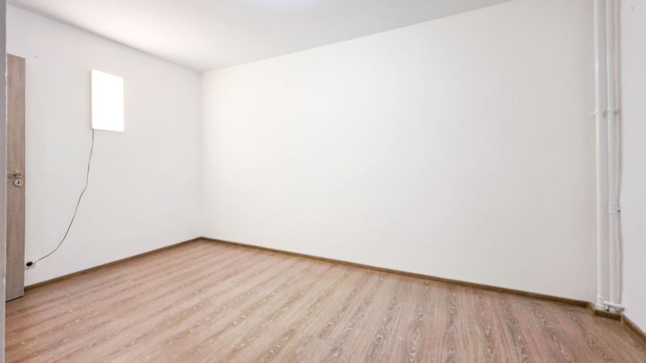 Garsonieră de vânzare - Drumul Taberei - Crinul de Padure nr.5 - Poză 3