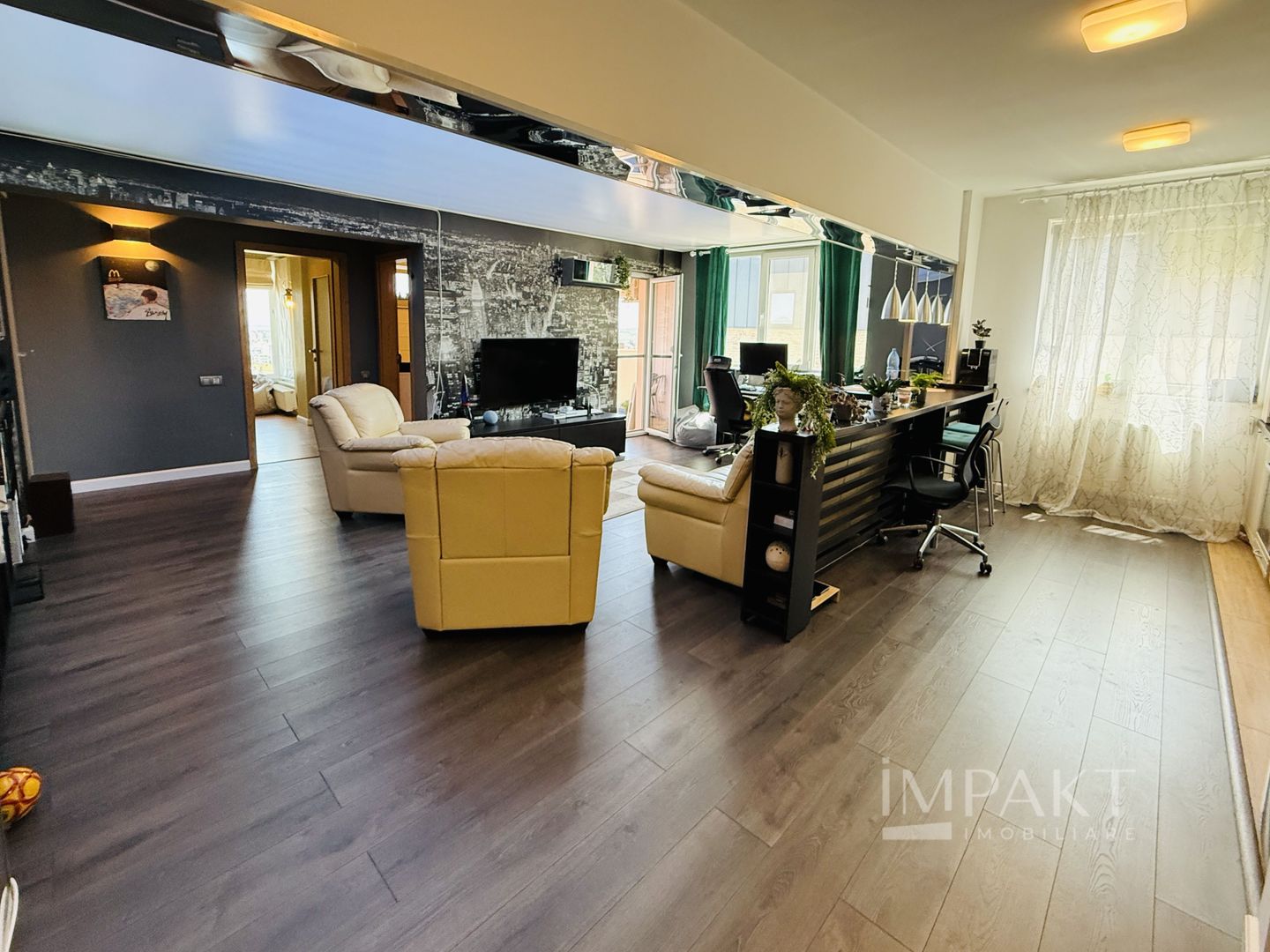 Vanzare apartament cu 2 camere in cartier Andrei Muresanu! - Poză 1