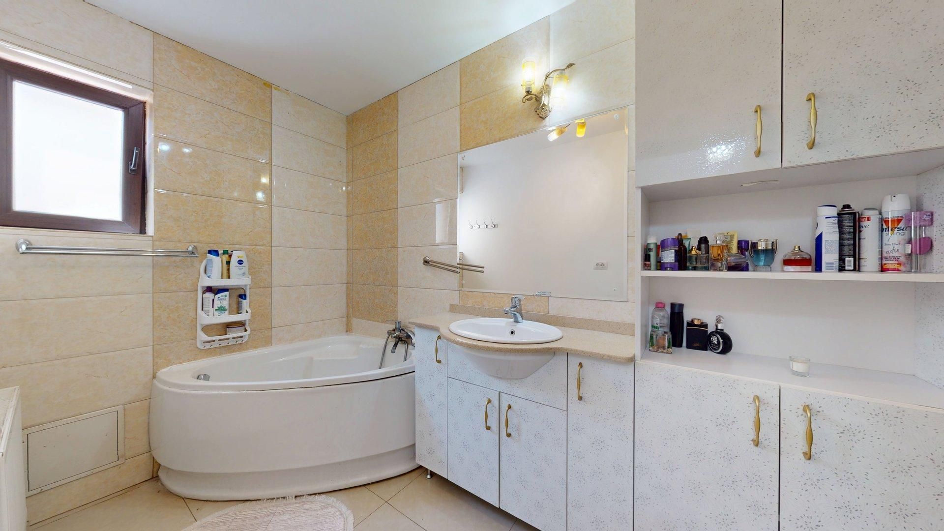 Casa construita bine | aproape Metrou D.Leonida - Poză 11