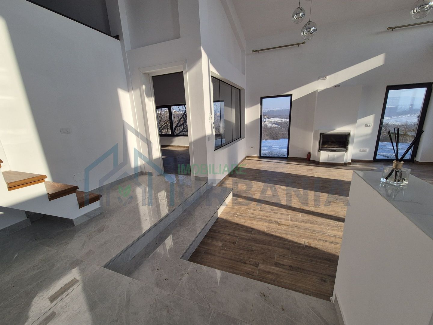 # De vanzare vila in Hlincea,posibil schimb cu apartament si dif. - Poză 5