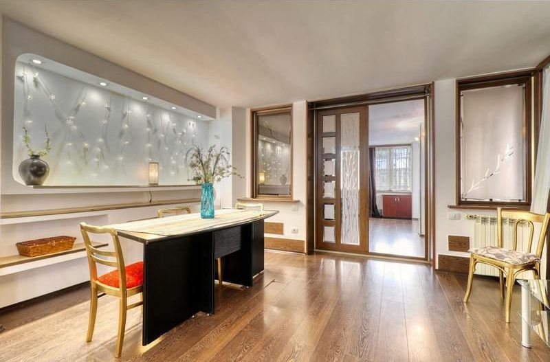 Apartament 5 camere,  Etaj integral vilă monument arhitectural - Poză 11