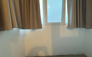 APARTAMENT DE VANZARE! VIS PE BULEVARDUL CASTANILOR! - Poză 11