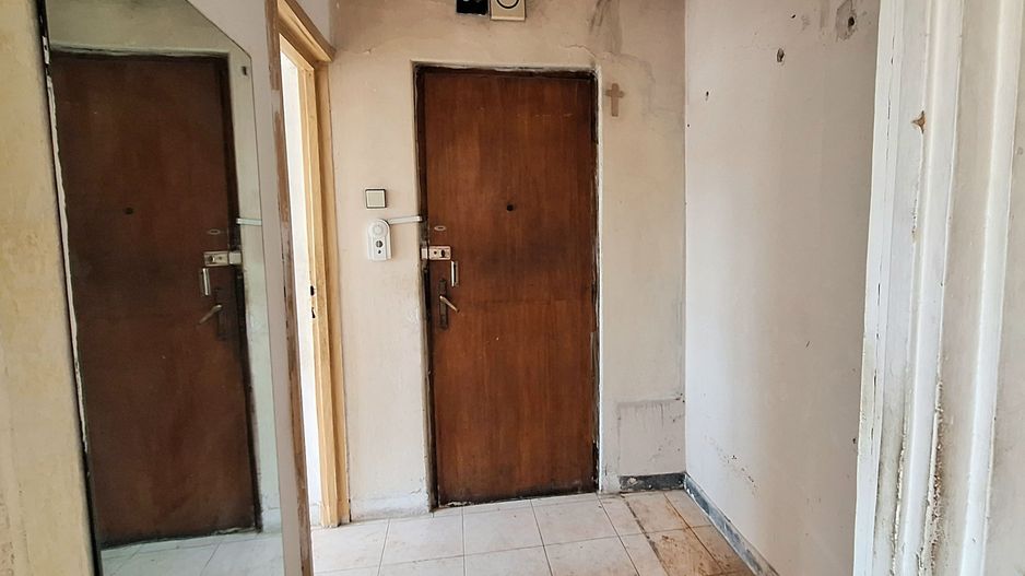 Apartament cu 2 camere - Piata Victoriei - Poză 3