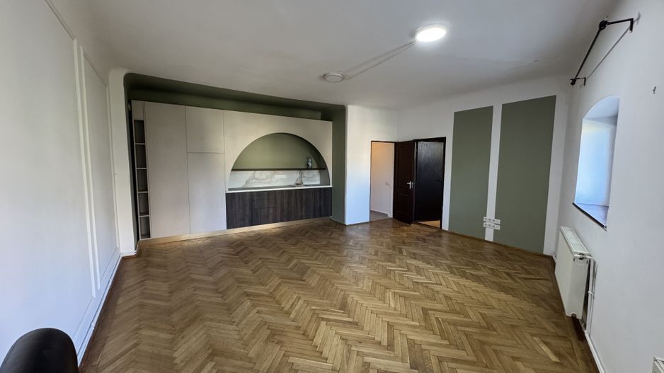 2 camere - nemobilat  Piata Romana IM504A - Poză 1