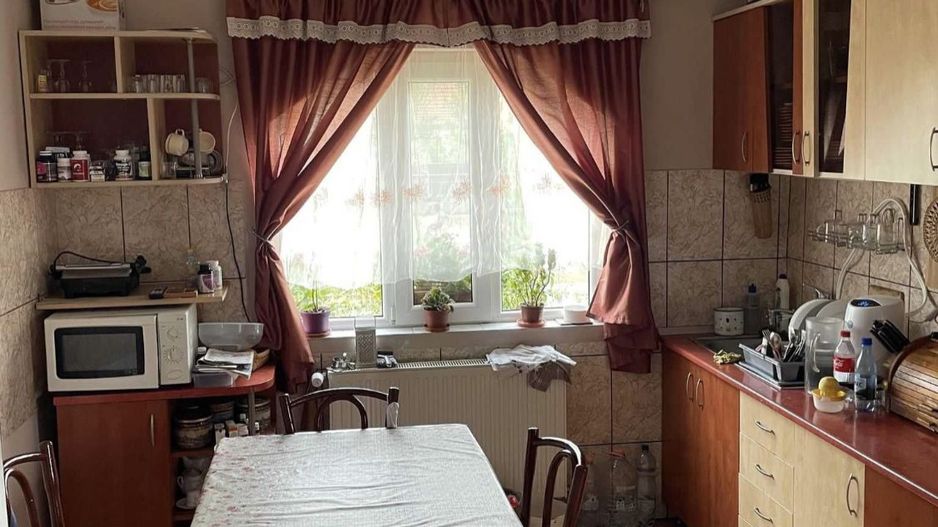 De vanzare casa 5 camere Carei - Poză 7