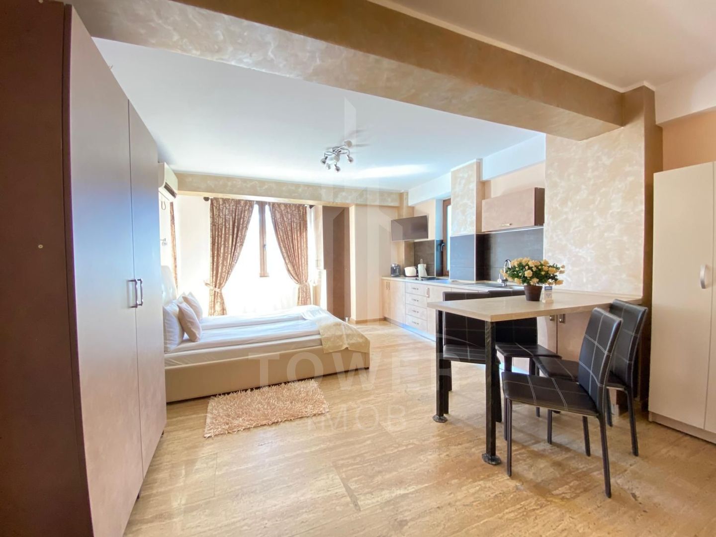 Afacere regim hotelier de vânzare  -zona centrala - Poză 21