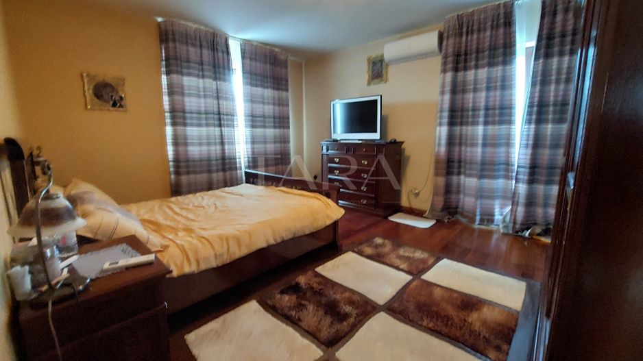 Casă cu 5 camere. de vânzare in Floresti, zona Parcului Poligon. - Poză 22