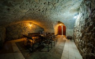 Vilă Exclusivistă în Copou – 680 mp Utili | Teren 1.414 mp - Poză 36