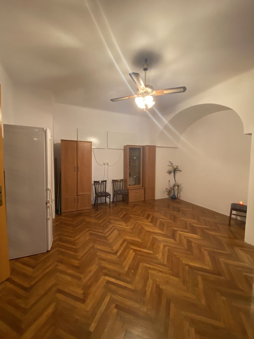 Apartament generos zona Piata 700 - Poză 10