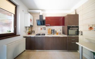 Casa in zona Astrelor, 4 camere, P+1, Comision 0% - Poză 7