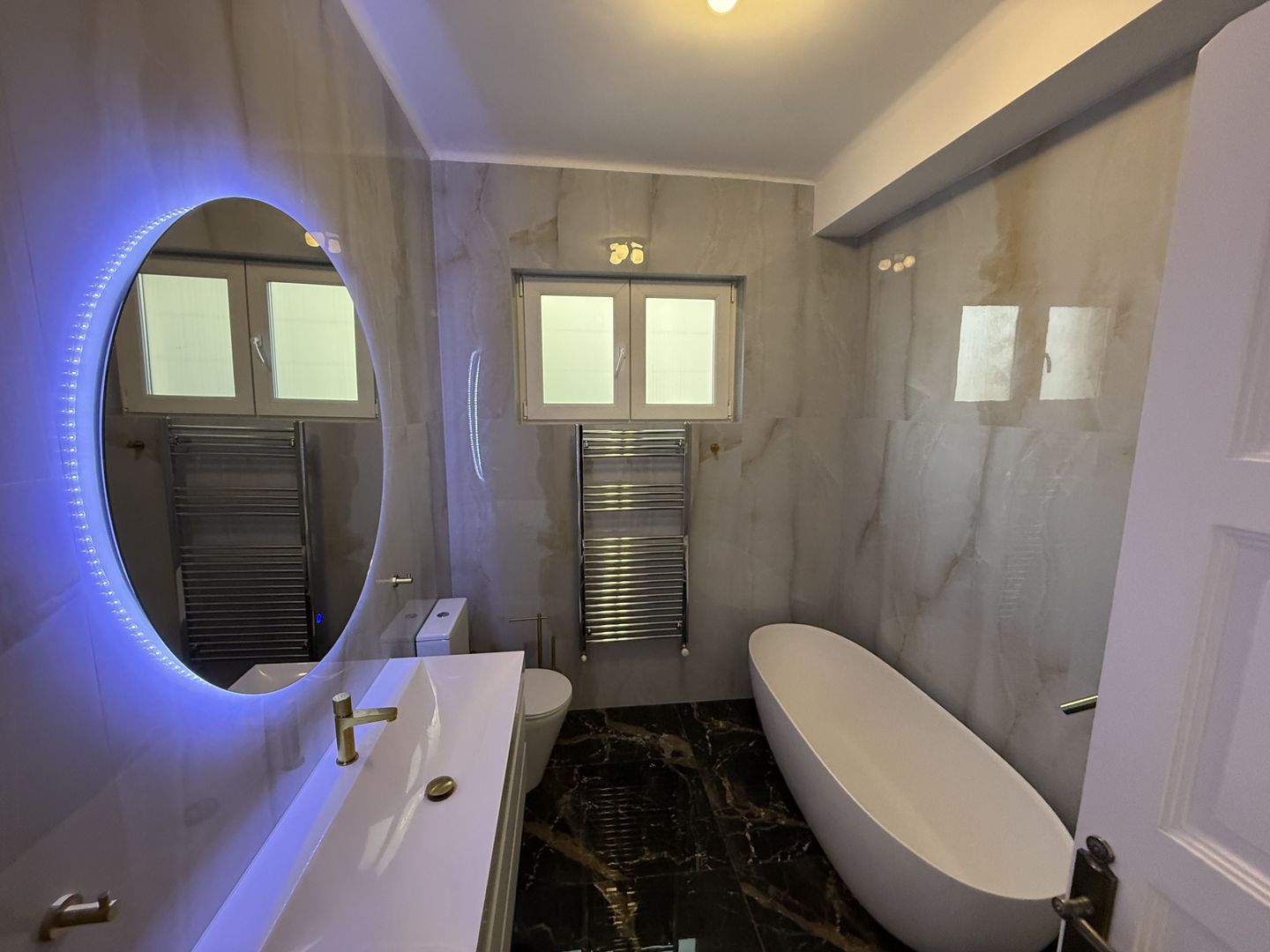 Apartament 2 camere - Zambaccian - Exclusiv birou - Parter vila - Poză 9