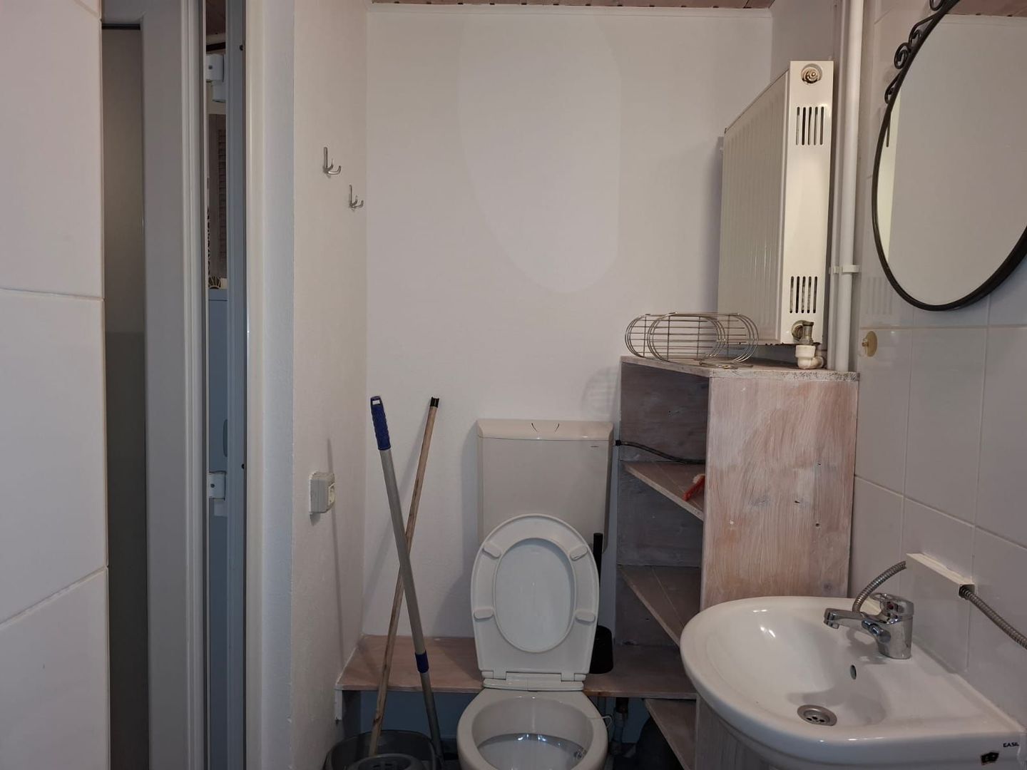 URGENT!,  VILA CONSOLIDATA, mobilat si utilat modern, liber - Poză 17