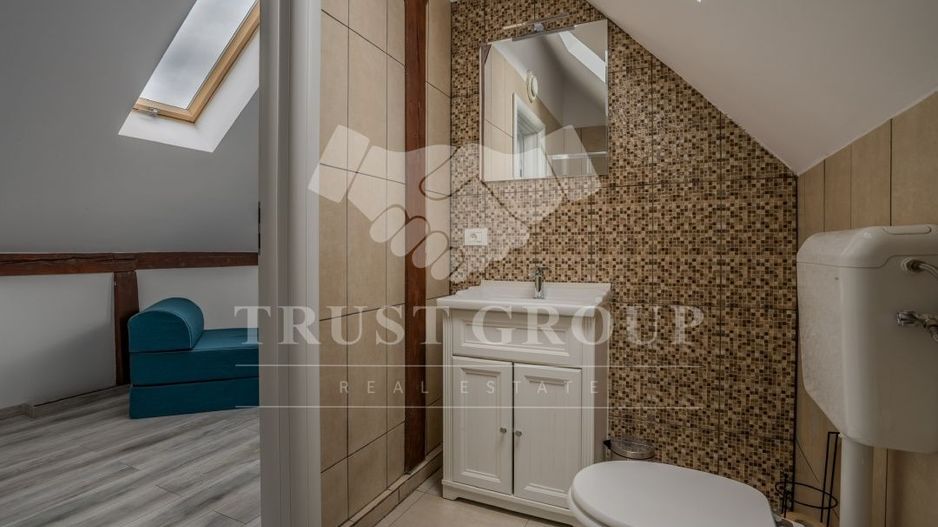 Casa individuala - Ultracentral | Dealul Cetatii | Renovata Integral - Poză 28