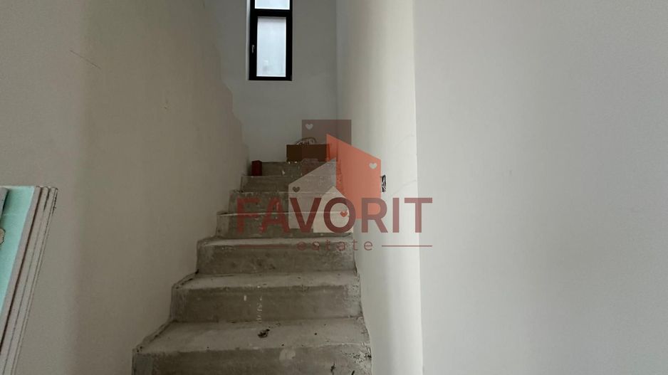 Duplex | Parter + Etaj | Toate utilitatile | Curte generoasa | - Poză 10