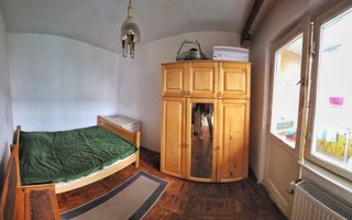 Apartament 2 camere Girocului etaj 2 cu centrala - Poză 3