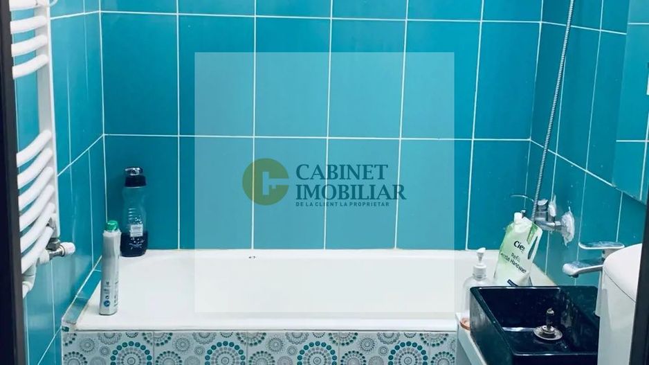 2 camere | Raul Doamnei | 52mp | etaj intermediar | Renovat | - Poză 4