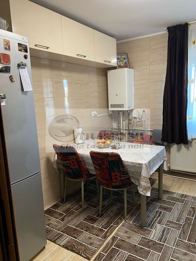 Apartament 3 camere, 62 mp in Dacia, 135000 euro. - Poză 4