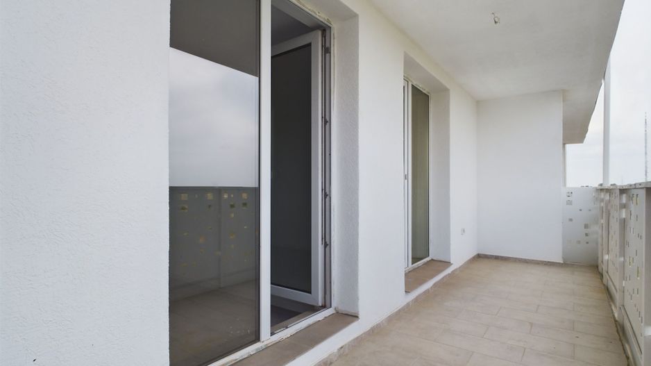 Apartament 2 camere decomandat cu bucătărie închisă în Giroc - Poză 12