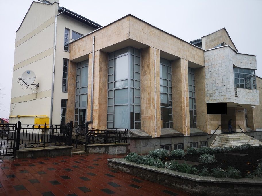 cladire de birouri Dorohoi - Poză 1