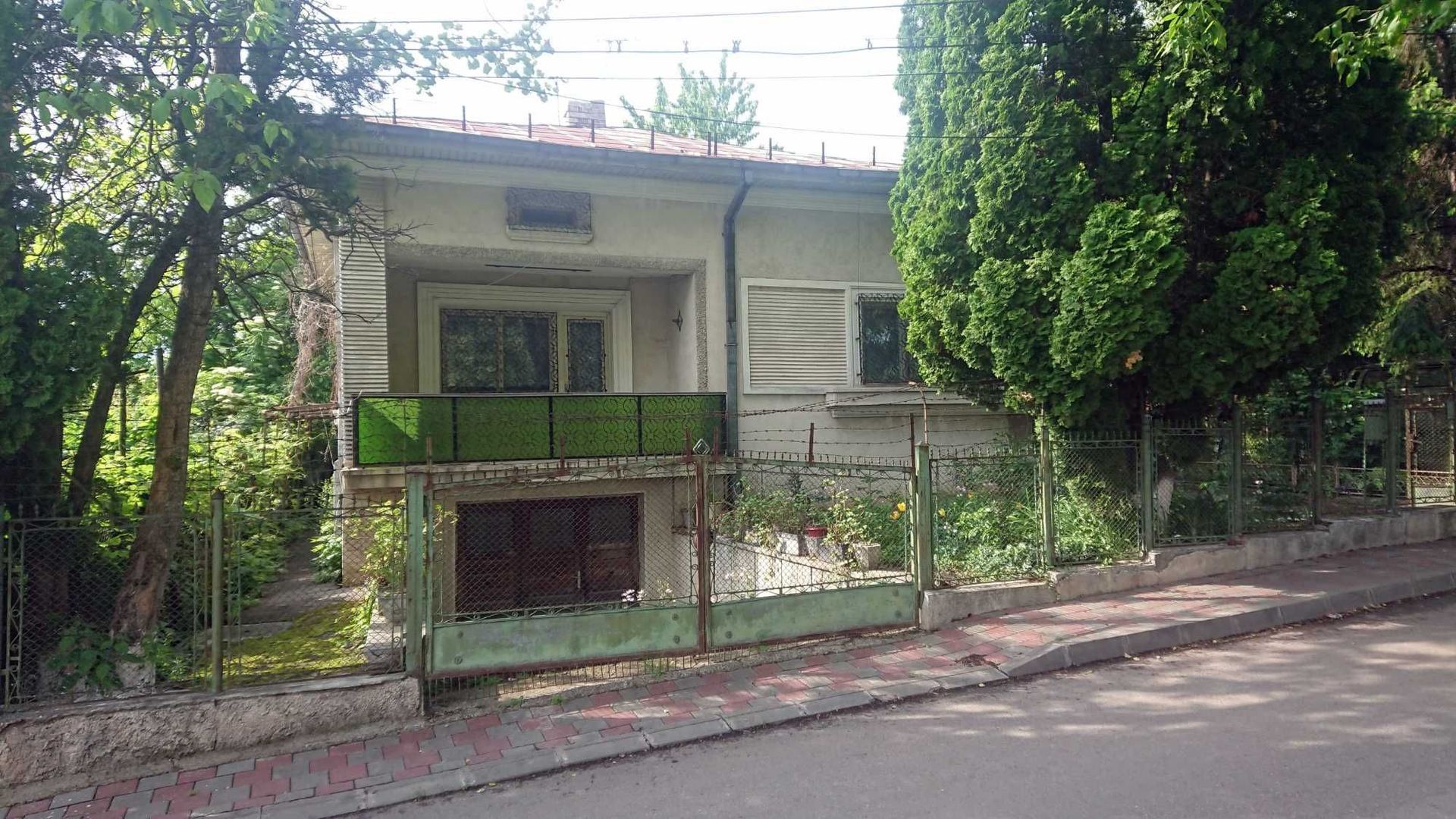 Vand casa tip vila, zona Copou - Poză 1