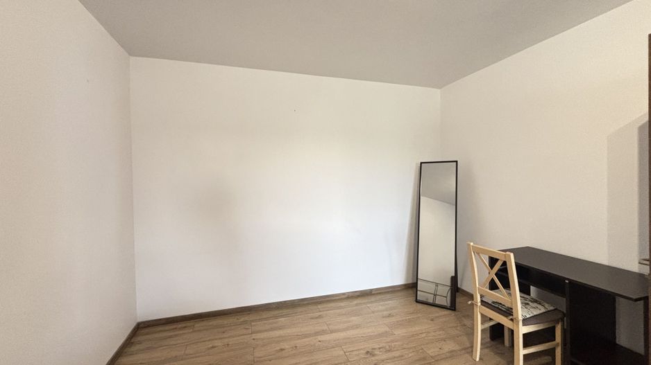 2 camere strada Toamnei in Centrul Civic. - Poză 4