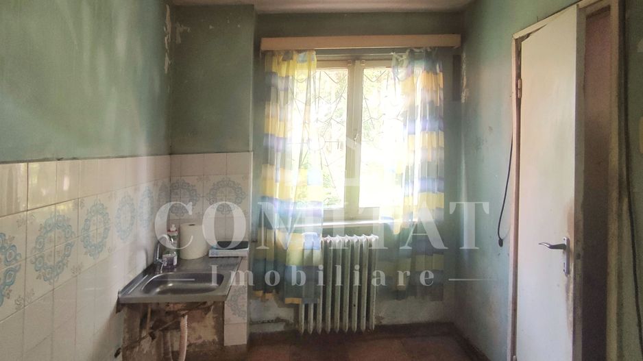 Preț forate bun Apartament cu 3 camere in cartierul Gheorgheni - Poză 9