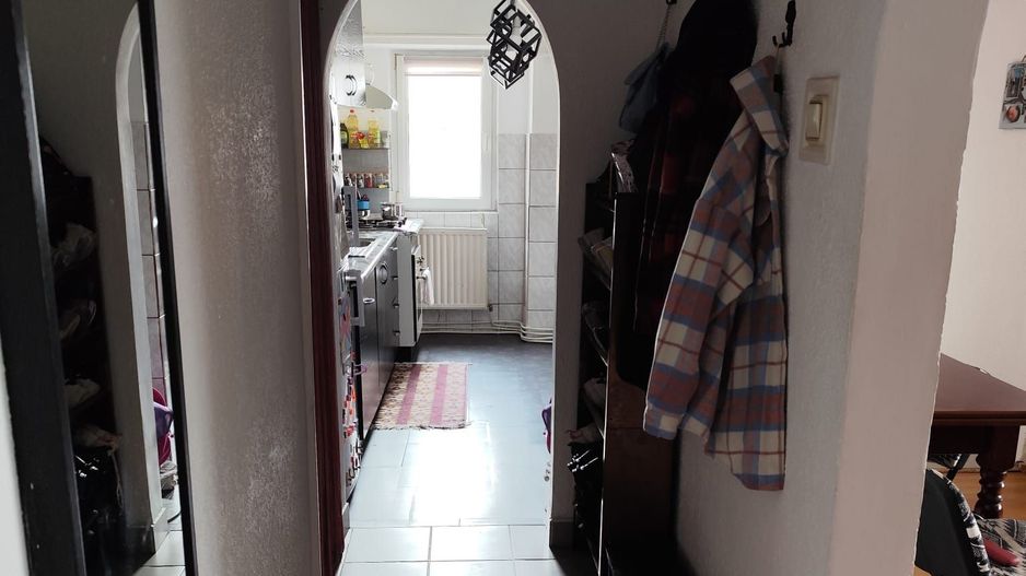 ageuropa.ro vinde ap 3 cam 66mp la etajul 4 în Micro 16. - Poză 6